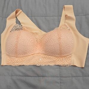 Elegant Lace‎ Peach Bralette